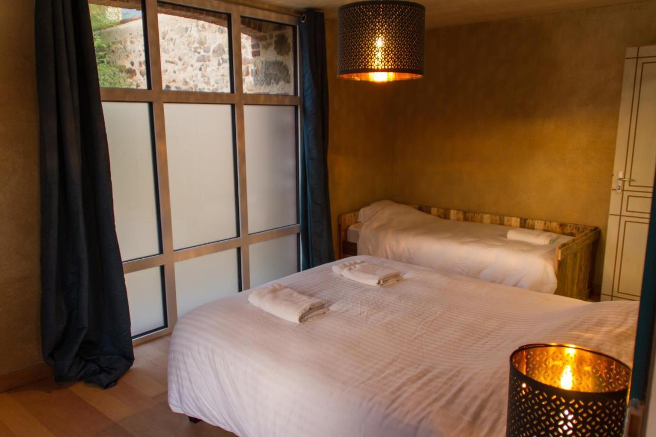 Le Puy Carmin - Chambre D'Hotes Avec Jacuzzi Bazoges-en-Paillers Kamer foto
