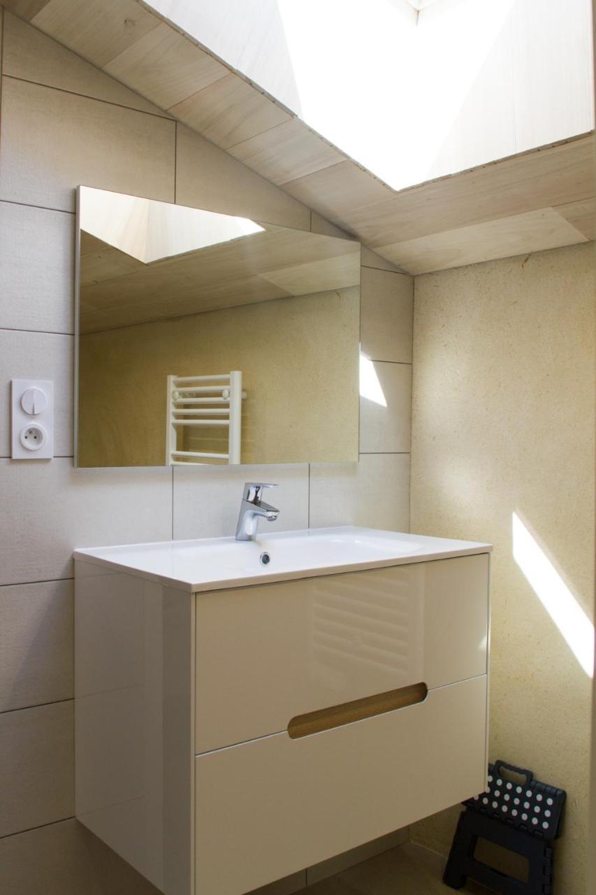 Le Puy Carmin - Chambre D'Hotes Avec Jacuzzi Bazoges-en-Paillers Kamer foto